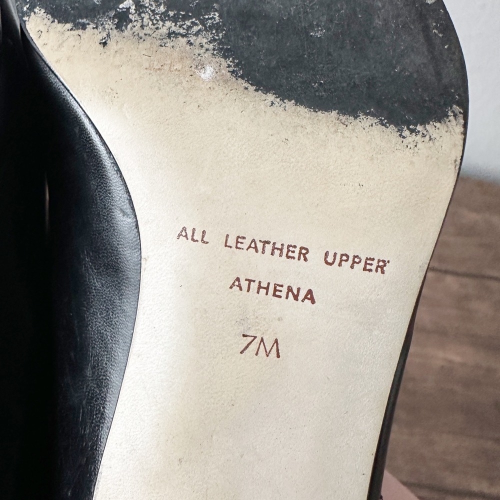 Etienne Aigner Retro Leather Black T-Strap Athena Heels Women's Size 7M - Picture 8 of 10